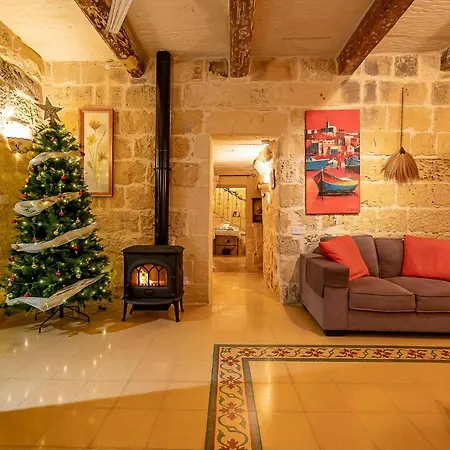 Holiday home Il-Mohba Munxar
